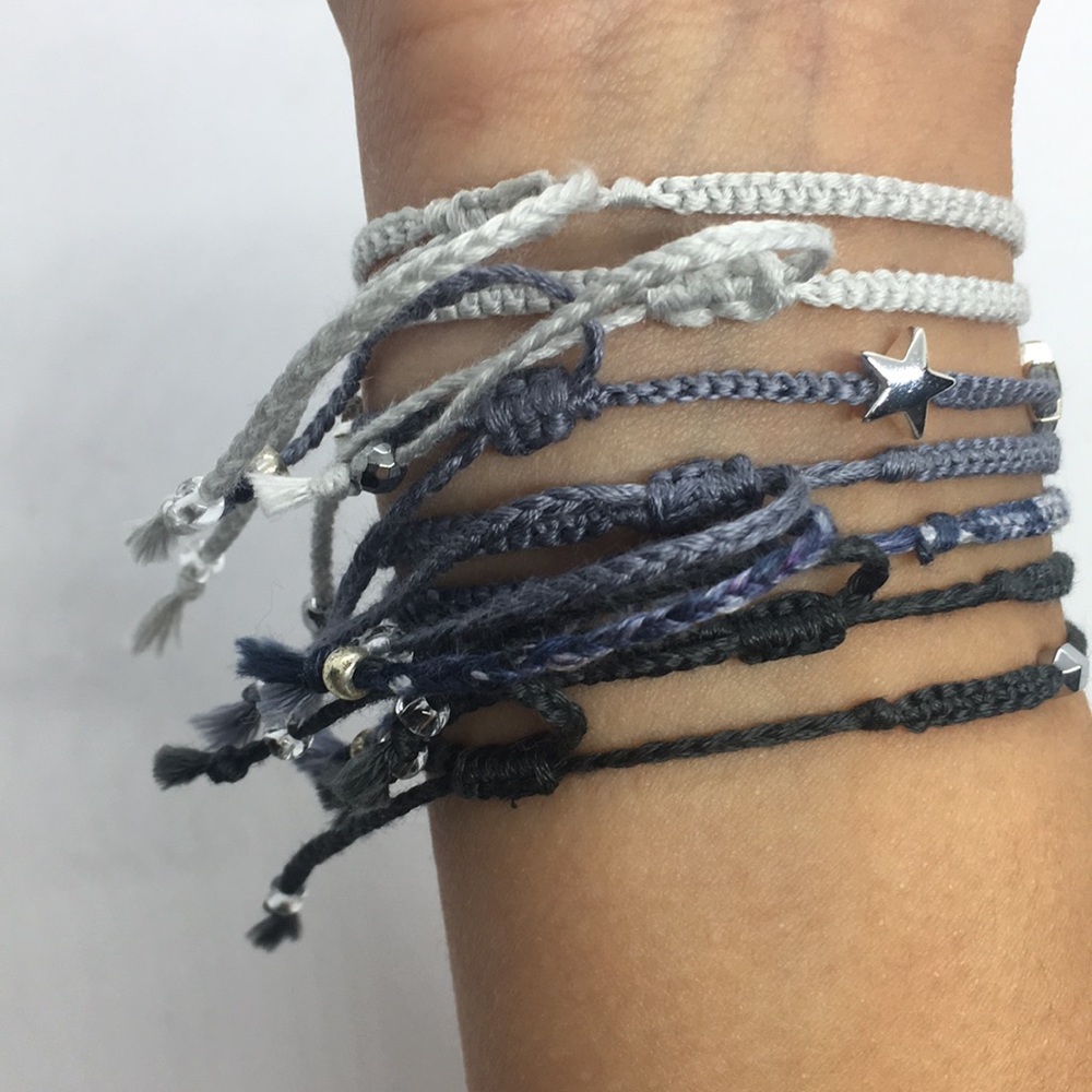 Handmade Beaded Macrame Friendship Bracelet - Picture 2 of 5